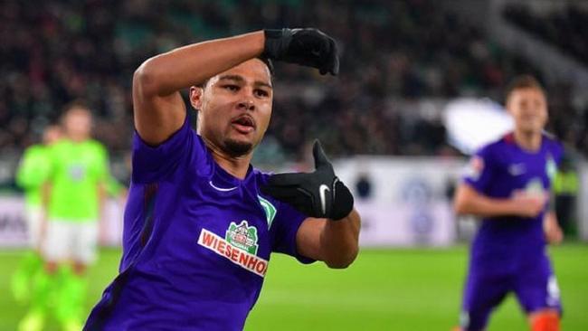 赛季欧战中 赛季欧战中