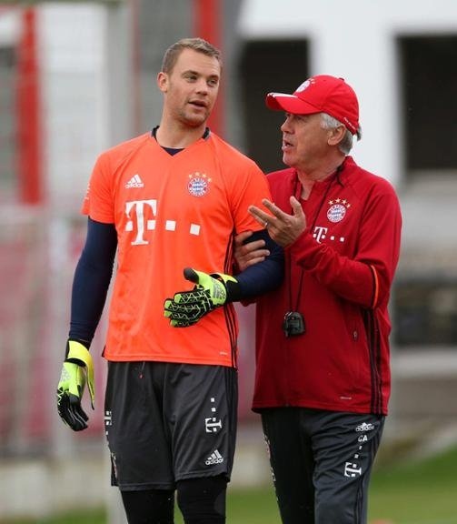 帕拉西奥斯 帕拉西奥斯