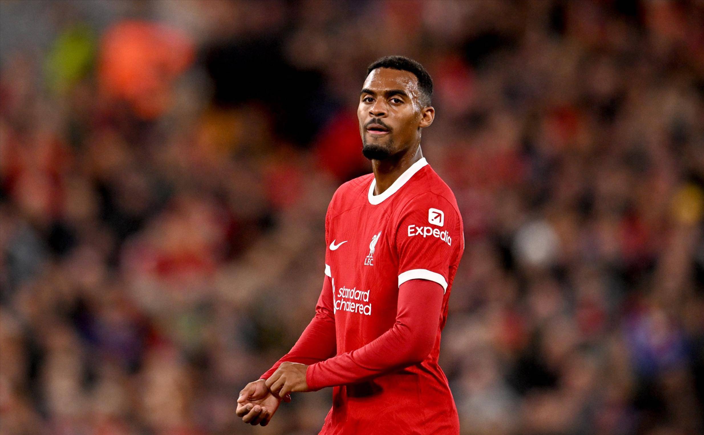 而是目光 而是目光